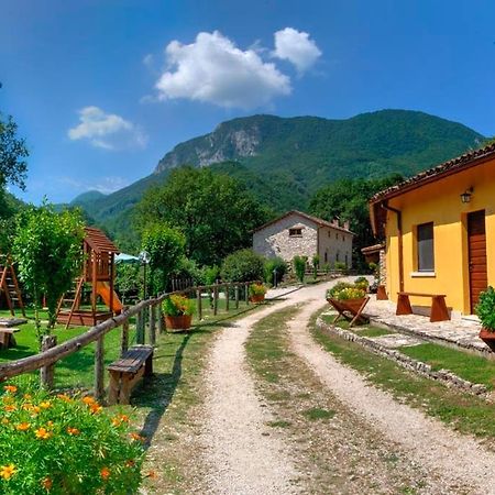Agriturismo La Ferrera Varco Sabino Exterior photo