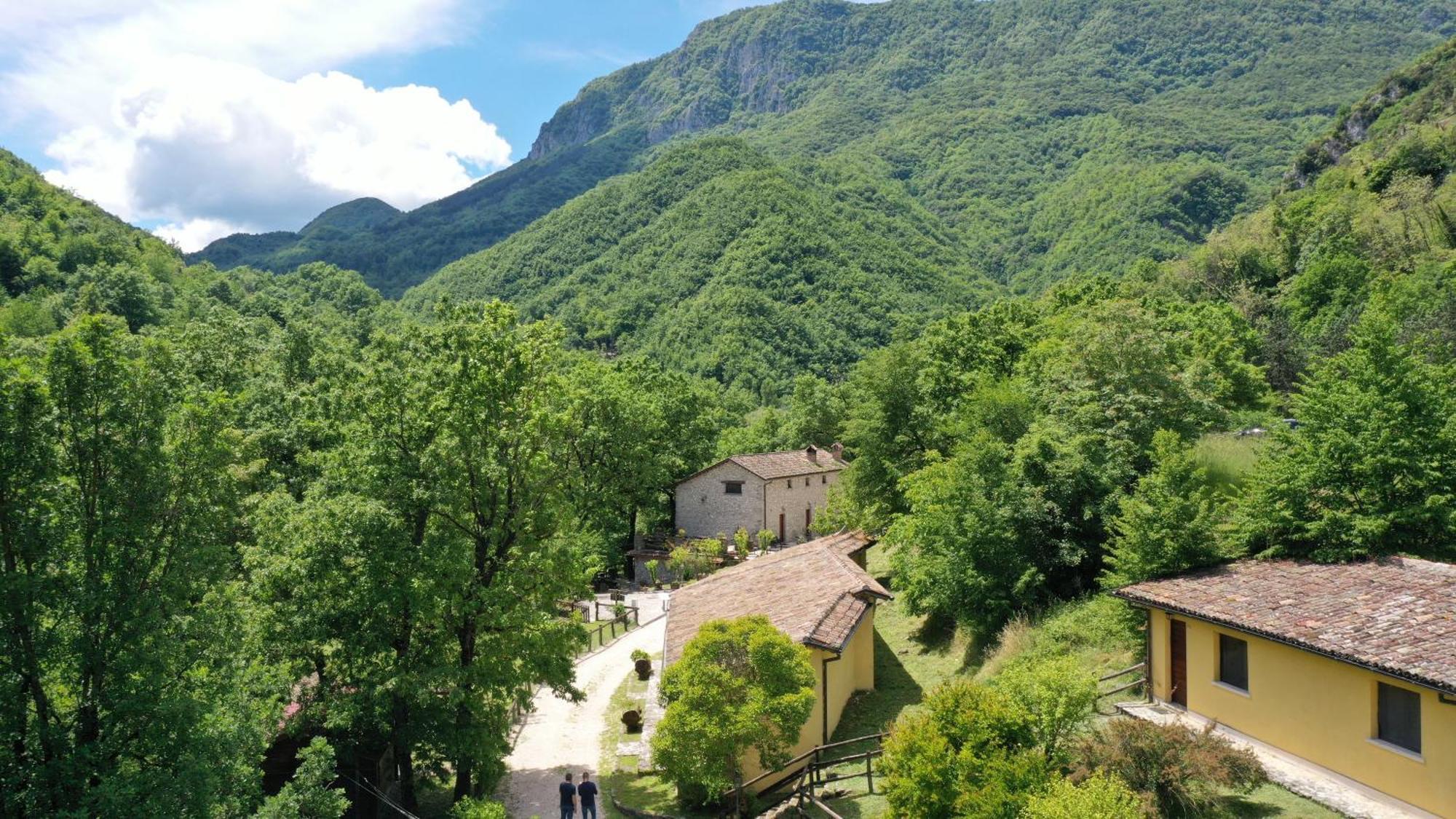 Agriturismo La Ferrera Varco Sabino Exterior photo
